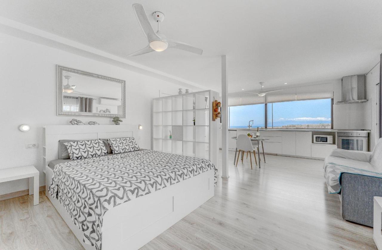 Apartment Amazing View Penthouse Huge Private Terrace Callao Salvaje